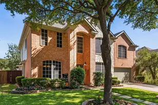 7121 Raintree Way, Denton, TX 76210 - Photo 2