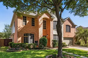 7121 Raintree Way, Denton, TX 76210 - Photo 2