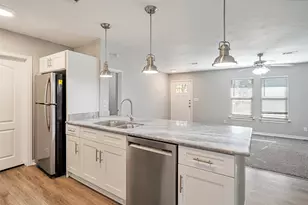 120 Memorial Dr, Gun Barrel City, TX 75156 - Photo 8