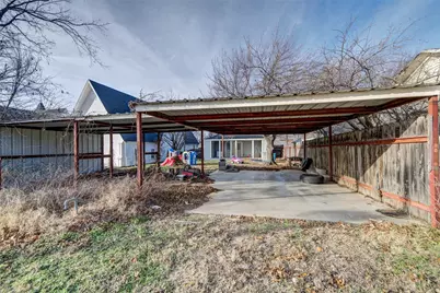 308 Cooke Street, Nocona, TX 76255 - Photo 22