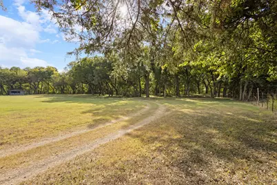 1009 W Interstate 20, Grand Prairie, TX 75052 - Photo 32