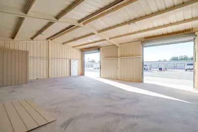 410 N Broadway Street #A, Joshua, TX 76058 - Photo 6