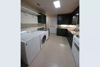 1109 W Morgan Street, Denison, TX 75020 - Photo 4