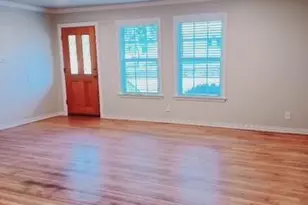 1109 W Morgan St, Denison, TX 75020 - Photo 2