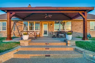 1165 Chartres St, Oak Ridge, TX 75142 - Photo 32