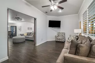 1165 Chartres St, Oak Ridge, TX 75142 - Photo 18