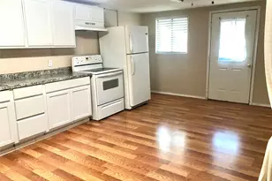 1211 Hutchings St, Goldthwaite, TX 76844 - Photo 32