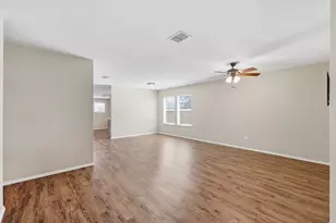 6701 Corral Ln, Denton, TX 76210 - Photo 2