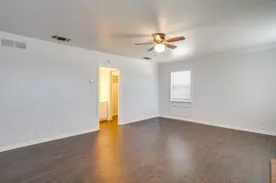 1900 Sutter St, Fort Worth, TX 76107 - Photo 10