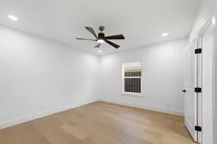 710 S Glasgow Dr, Dallas, TX 75223 - Photo 14