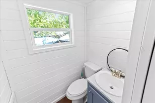 202 Choctaw Trail, Whitney, TX 76692 - Photo 8