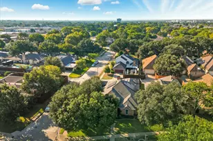 900 McCoy Dr, Irving, TX 75062 - Photo 38