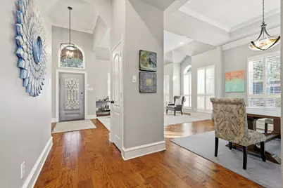 900 McCoy Drive, Irving, TX 75062 - Photo 10