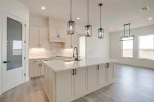 8024 Harvest Dr, Grandview, TX 76050 - Photo 22