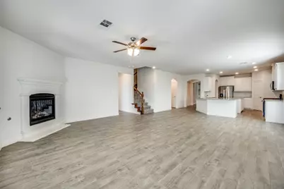 1528 Trailwood Terrace, Little Elm, TX 76227 - Photo 4