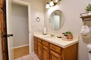 700 Arapaho Dr, Tioga, TX 76271 - Photo 20