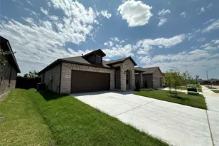 413 Passenger, Fort Worth, TX 76131 - Photo 4