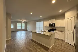 413 Passenger, Fort Worth, TX 76131 - Photo 10