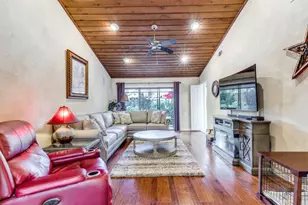 2204 Bridge View Ln, Plano, TX 75093 - Photo 12