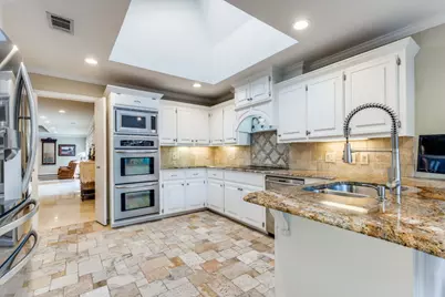 2204 Bridge View Lane, Plano, TX 75093 - Photo 8