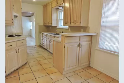 3425 Westcliff Road S, Fort Worth, TX 76109 - Photo 6