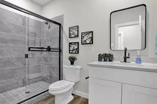 705 E Hanna St, Denison, TX 75021 - Photo 20