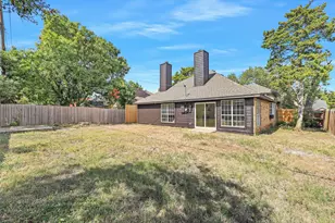 823 Shady Brook Ln, Cedar Hill, TX 75104 - Photo 24