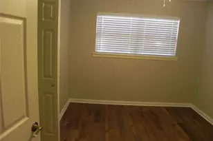 121 N Wisteria St, Mansfield, TX 76063 - Photo 22