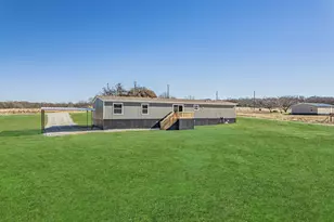 245 Lelon Ln, Springtown, TX 76082 - Photo 40