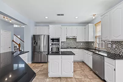 7713 La Guardia Drive, Plano, TX 75025 - Photo 10