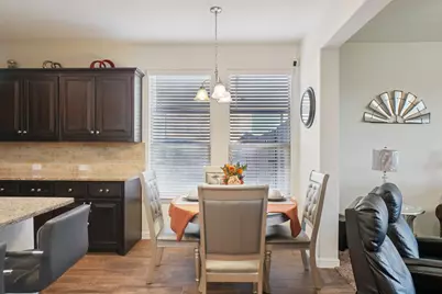 2606 Sunburst Drive, Glenn Heights, TX 75154 - Photo 8