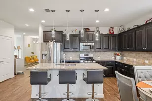 2606 Sunburst Dr, Glenn Heights, TX 75154 - Photo 10