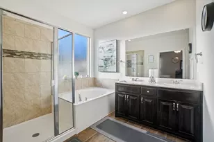 2606 Sunburst Dr, Glenn Heights, TX 75154 - Photo 18