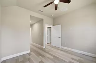 2108 Stevens St, Greenville, TX 75401 - Photo 6