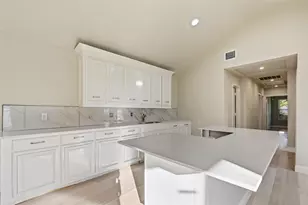 2108 Stevens St, Greenville, TX 75401 - Photo 4