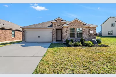 4000 Huntington Drive, Denton, TX 76209 - Photo 1