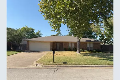 5604 Ember Drive, Arlington, TX 76016 - Photo 1