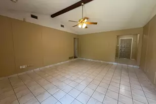 5604 Ember Dr, Arlington, TX 76016 - Photo 4