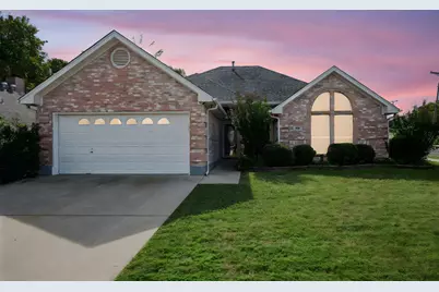 500 Chateau Court, Denton, TX 76209 - Photo 2