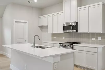 812 Tesslynn Avenue, Godley, TX 76044 - Photo 6