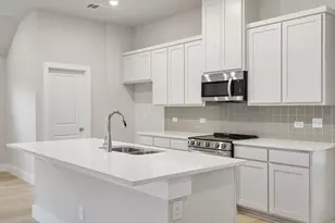 812 Tesslynn Ave, Godley, TX 76044 - Photo 6