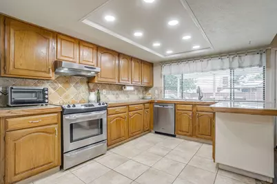 940 Grand Teton Drive, Plano, TX 75023 - Photo 10