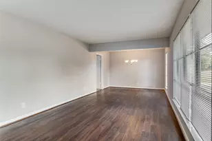 1329 Patricia Ln, Garland, TX 75042 - Photo 4