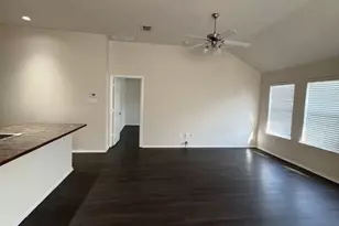 400 Angler Dr, Crowley, TX 76036 - Photo 2