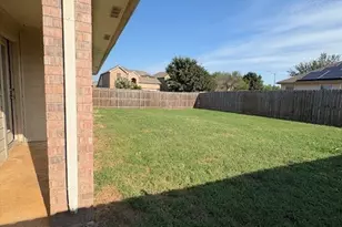 400 Angler Dr, Crowley, TX 76036 - Photo 12