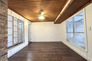 6010 Fawn Valley Ln, Rowlett, TX 75089 - Photo 10