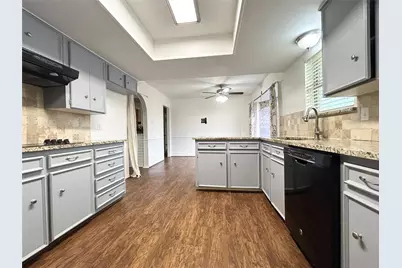 6010 Fawn Valley Lane, Rowlett, TX 75089 - Photo 4