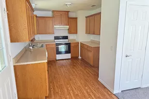 204 Maxwell St, Sulphur Springs, TX 75482 - Photo 2