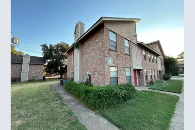 3006 W Sycamore Circle, Euless, TX 76040 - Photo 1