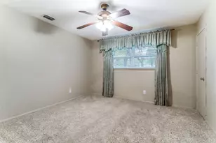 1309 Driftwood Dr, Euless, TX 76040 - Photo 18